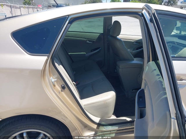2010 Toyota PRIUS IV — фото 8