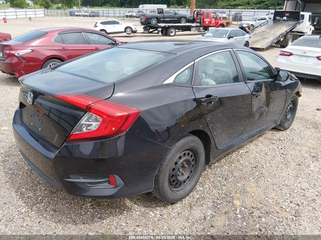 2016 Honda CIVIC LX — фото 4