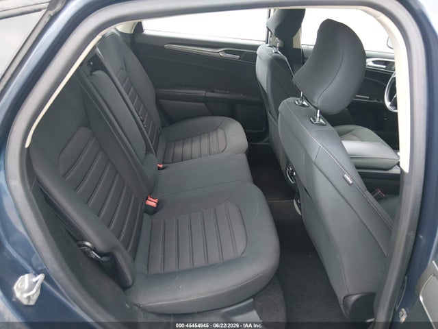 صورة 8 لـ 2019 FORD FUSION HYBRID SE