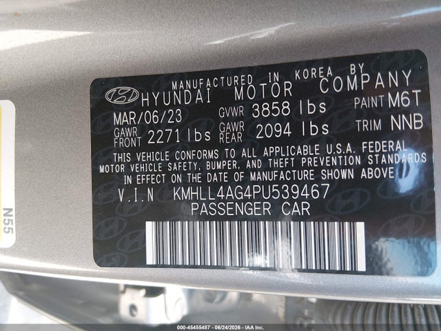 صورة 9 لـ 2023 Hyundai ELANTRA SE