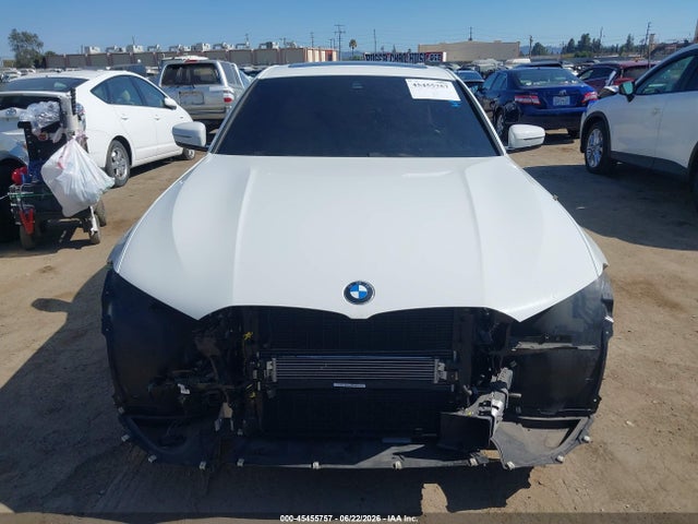 2021 BMW 330I — миниатюра 13