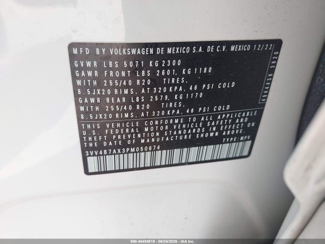 2023 VOLKSWAGEN TIGUAN 2.0T SEL R-LINE 9
