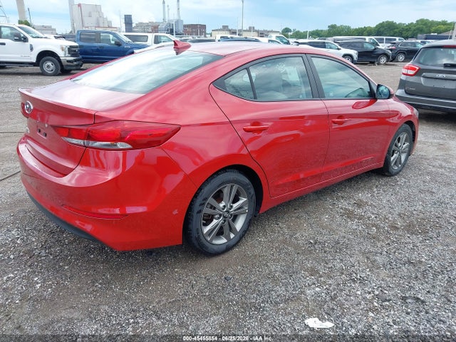 صورة 4 لـ 2018 Hyundai ELANTRA SEL