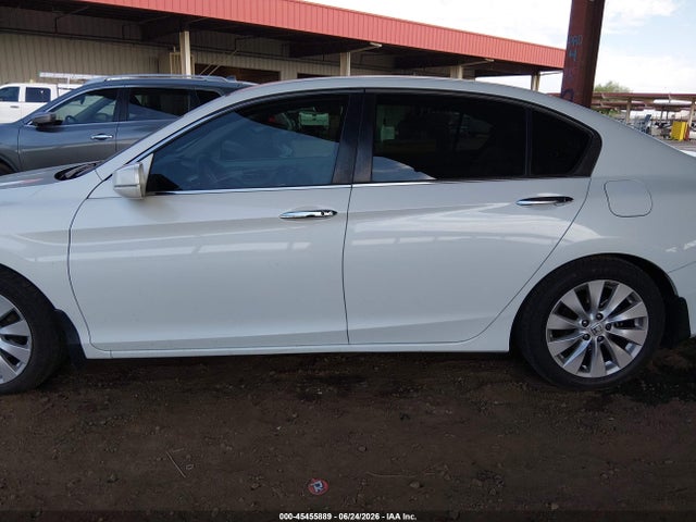 2015 Honda ACCORD EX — миниатюра 15