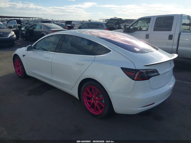 2018 Tesla MODEL 3 LONG RANGE/MID RANGE — фото 3