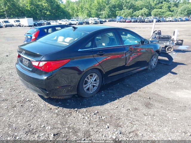 صورة 4 لـ 2014 Hyundai SONATA GLS