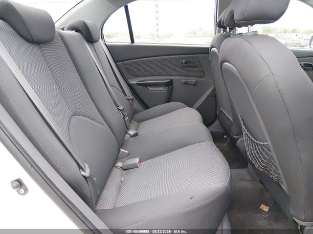 صورة 8 لـ 2011 KIA RIO LX