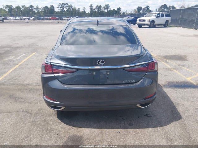 صورة مصغرة 16 لـ 2022 Lexus ES 350