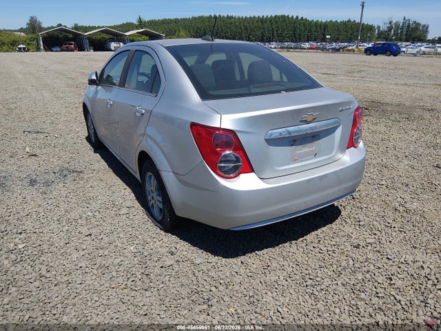 صورة 3 لـ 2015 Chevrolet SONIC LT AUTO