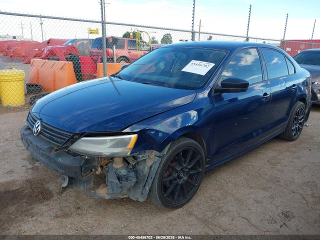 2013 Volkswagen JETTA 2.0L S 照片 2