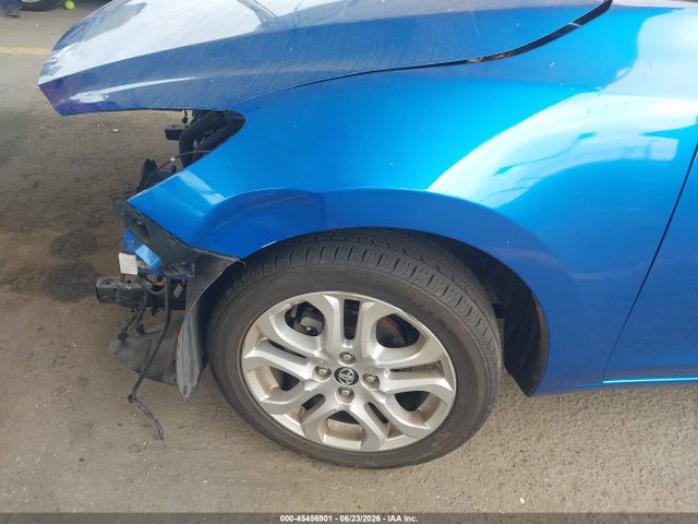 2018 Toyota YARIS IA thumbnail 18