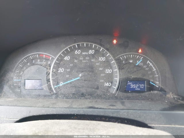 2015 Toyota CAMRY LE photo 7