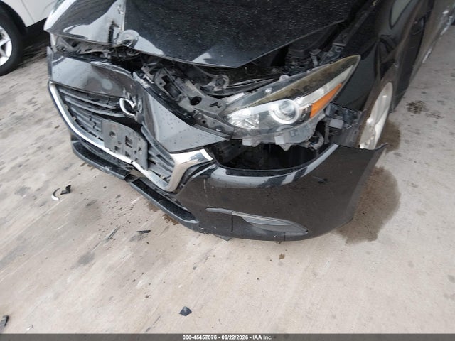 2018 MAZDA MAZDA3 TOURING 6
