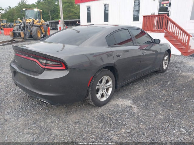 صورة 4 لـ 2020 Dodge CHARGER SXT RWD