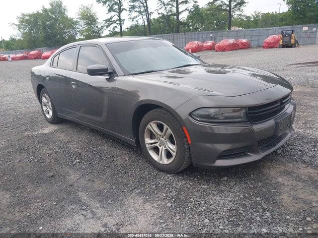 صورة 1 لـ 2020 Dodge CHARGER SXT RWD