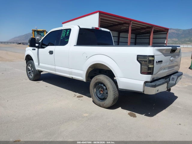 صورة 3 لـ 2017 FORD F-150 XLT