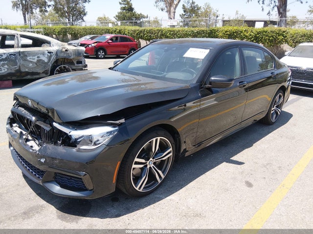 2017 BMW 740I 照片 2