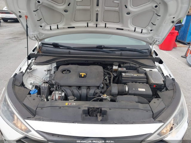 صورة 10 لـ 2019 Hyundai ELANTRA SE