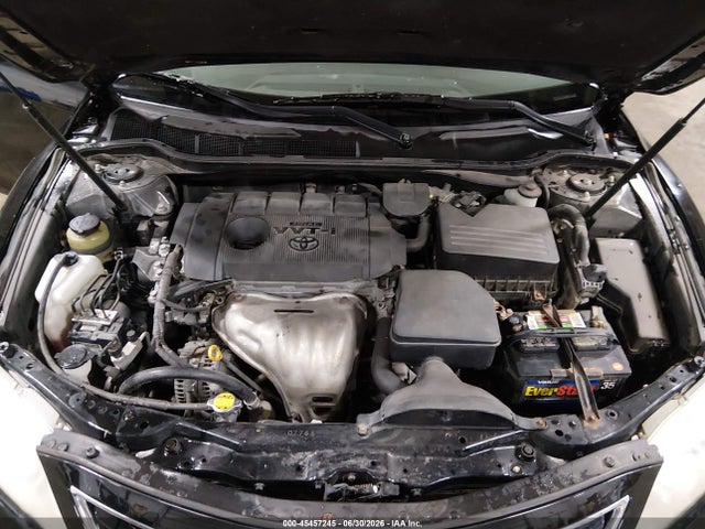 2010 Toyota CAMRY LE 照片 10