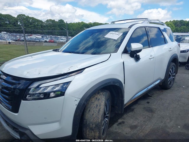 2025 NISSAN PATHFINDER PLATINUM 4WD 6