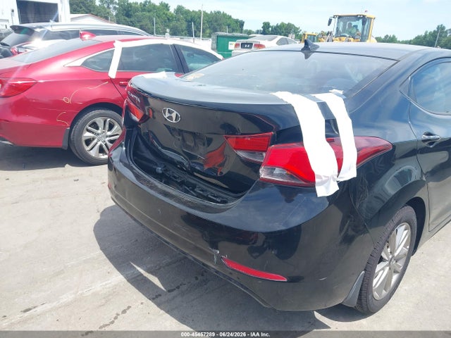 2014 Hyundai ELANTRA SE 照片 4