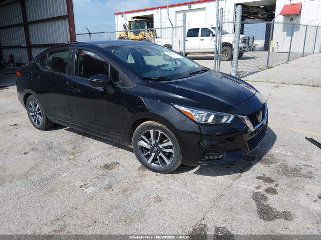 2021 NISSAN VERSA SV XTRONIC CVT