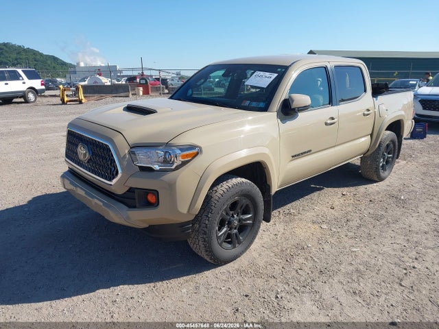2019 Toyota TACOMA TRD SPORT 照片 2