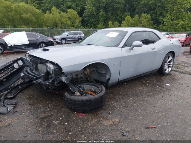 صورة 2 لـ 2021 Dodge CHALLENGER R/T