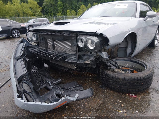 صورة 6 لـ 2021 Dodge CHALLENGER R/T