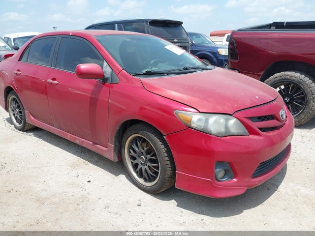 2013 Toyota COROLLA S photo 1