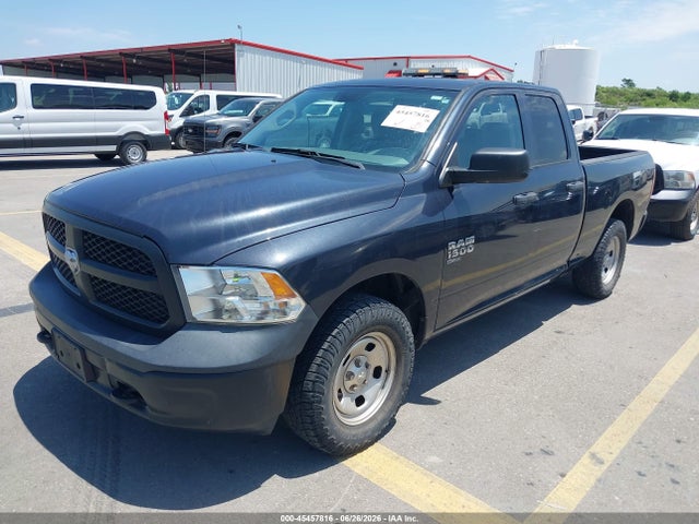 2020 RAM 1500 CLASSIC TRADESMAN 4X4 6'4 BOX photo 2
