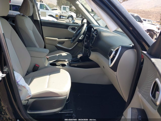 2023 KIA SOUL LX 照片 5
