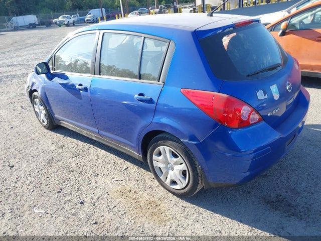 2011 Nissan VERSA 1.8S — фото 3