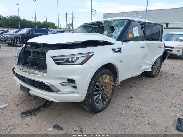 2019 INFINITI QX80 LUXE 2