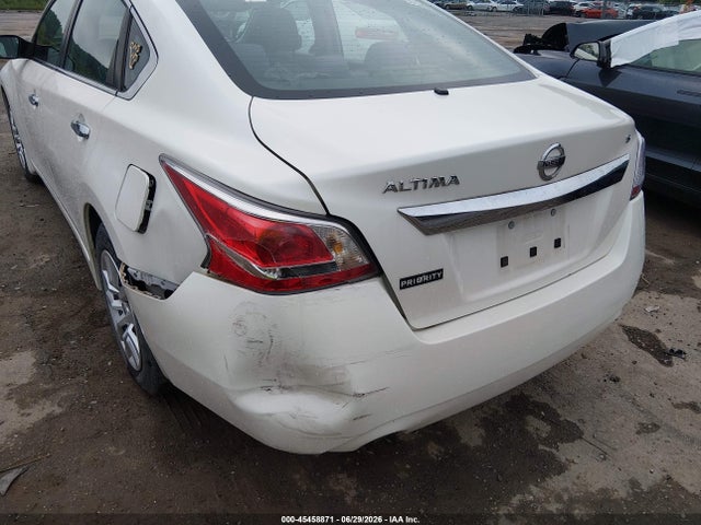 2015 Nissan ALTIMA 2.5 S — фото 6