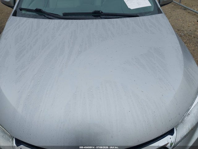 2017 Toyota CAMRY XLE photo 6