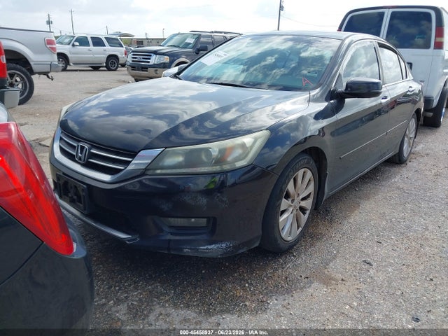 2015 Honda ACCORD EX-L photo 2