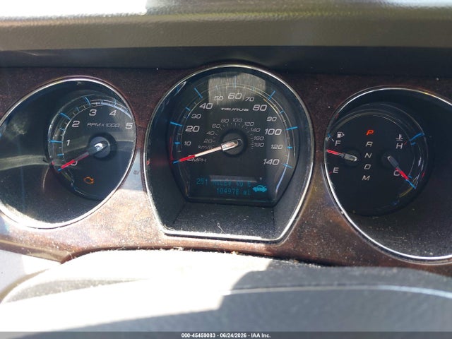 صورة 7 لـ 2010 FORD TAURUS SEL
