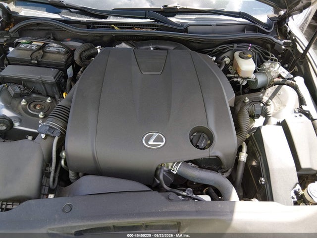 صورة 10 لـ 2014 Lexus IS 250