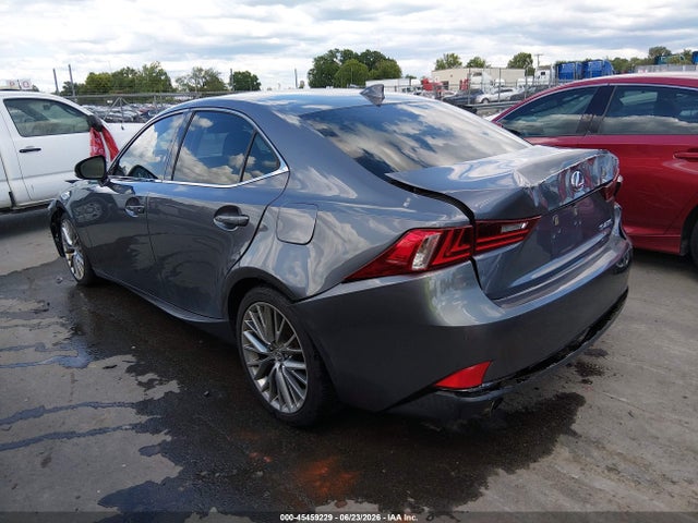 صورة 3 لـ 2014 Lexus IS 250