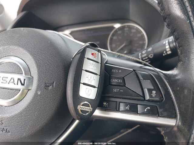 2022 NISSAN SENTRA SV XTRONIC CVT 11