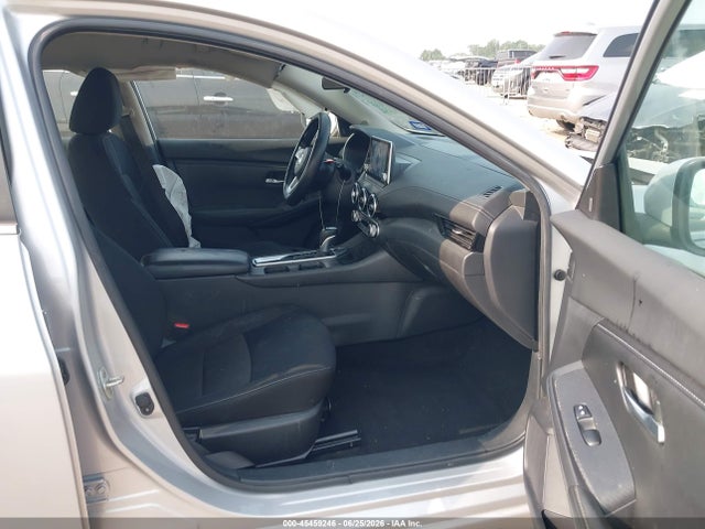 2022 NISSAN SENTRA SV XTRONIC CVT 5
