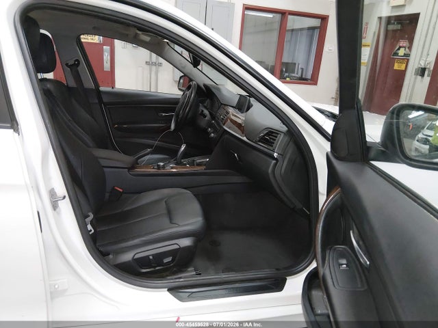 صورة 5 لـ 2015 BMW 328I XDRIVE