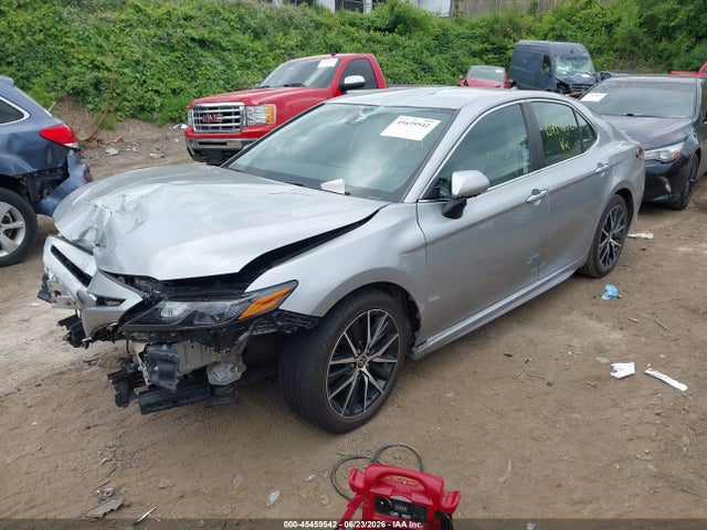 صورة 2 لـ 2021 Toyota CAMRY SE AWD