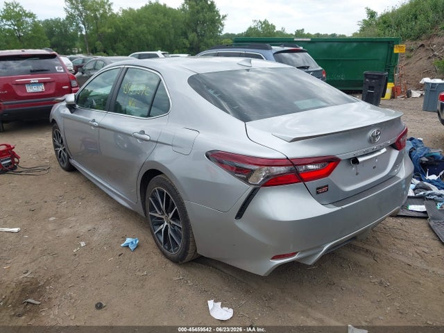 صورة 3 لـ 2021 Toyota CAMRY SE AWD