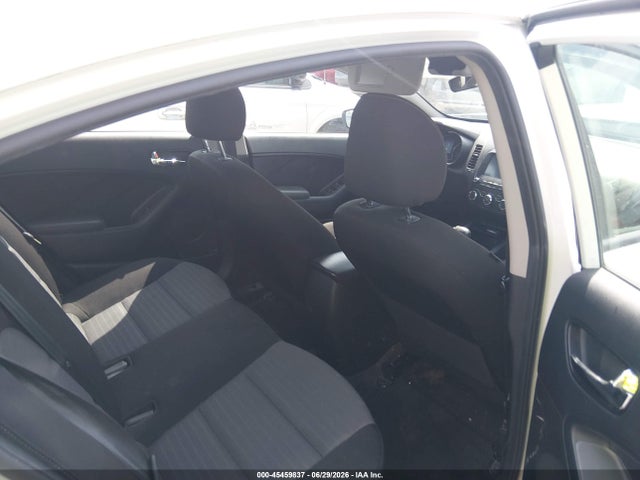2018 KIA FORTE S photo 8