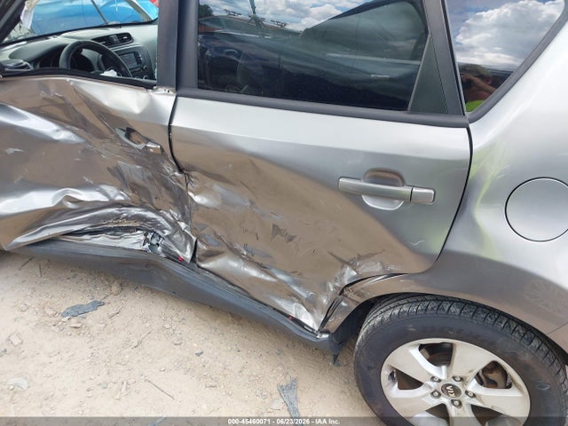 2017 KIA SOUL — фото 6
