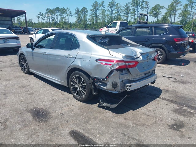 2020 Toyota CAMRY SE 照片 3