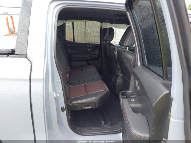 2022 Honda RIDGELINE BLACK EDITION photo 8