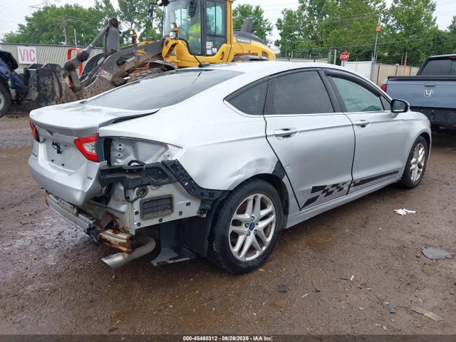 صورة 4 لـ 2015 FORD FUSION SE